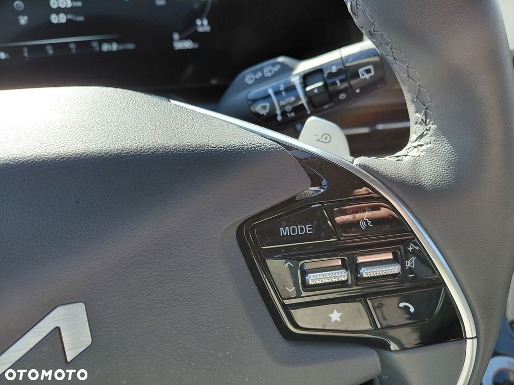 Kia Niro e-Niro 64kWh XL - 16