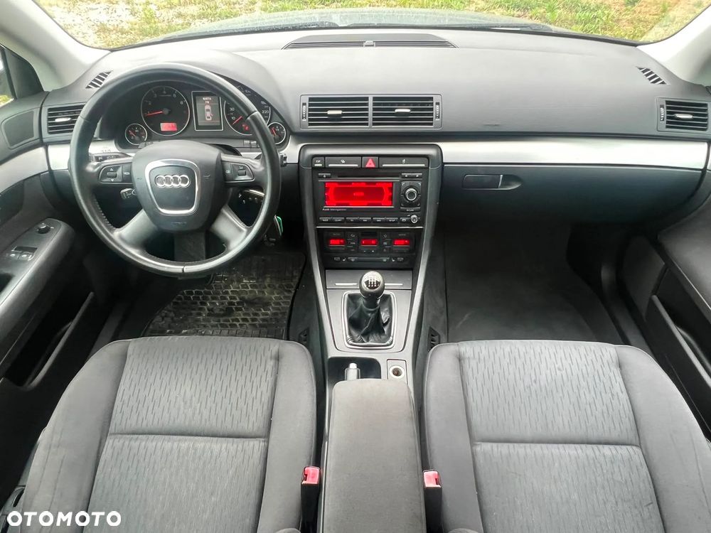 Audi A4 Avant - 19