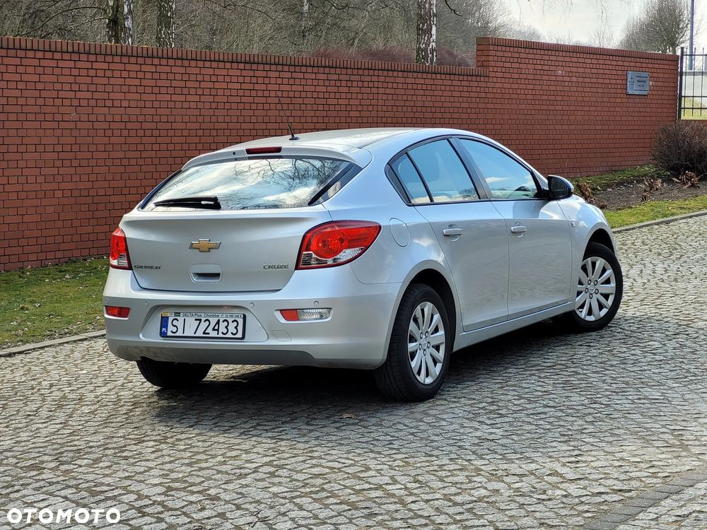 Chevrolet Cruze - 6