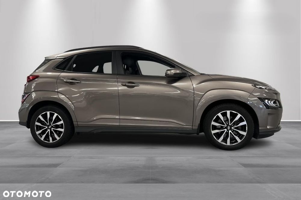 Hyundai Kona Premium - 3