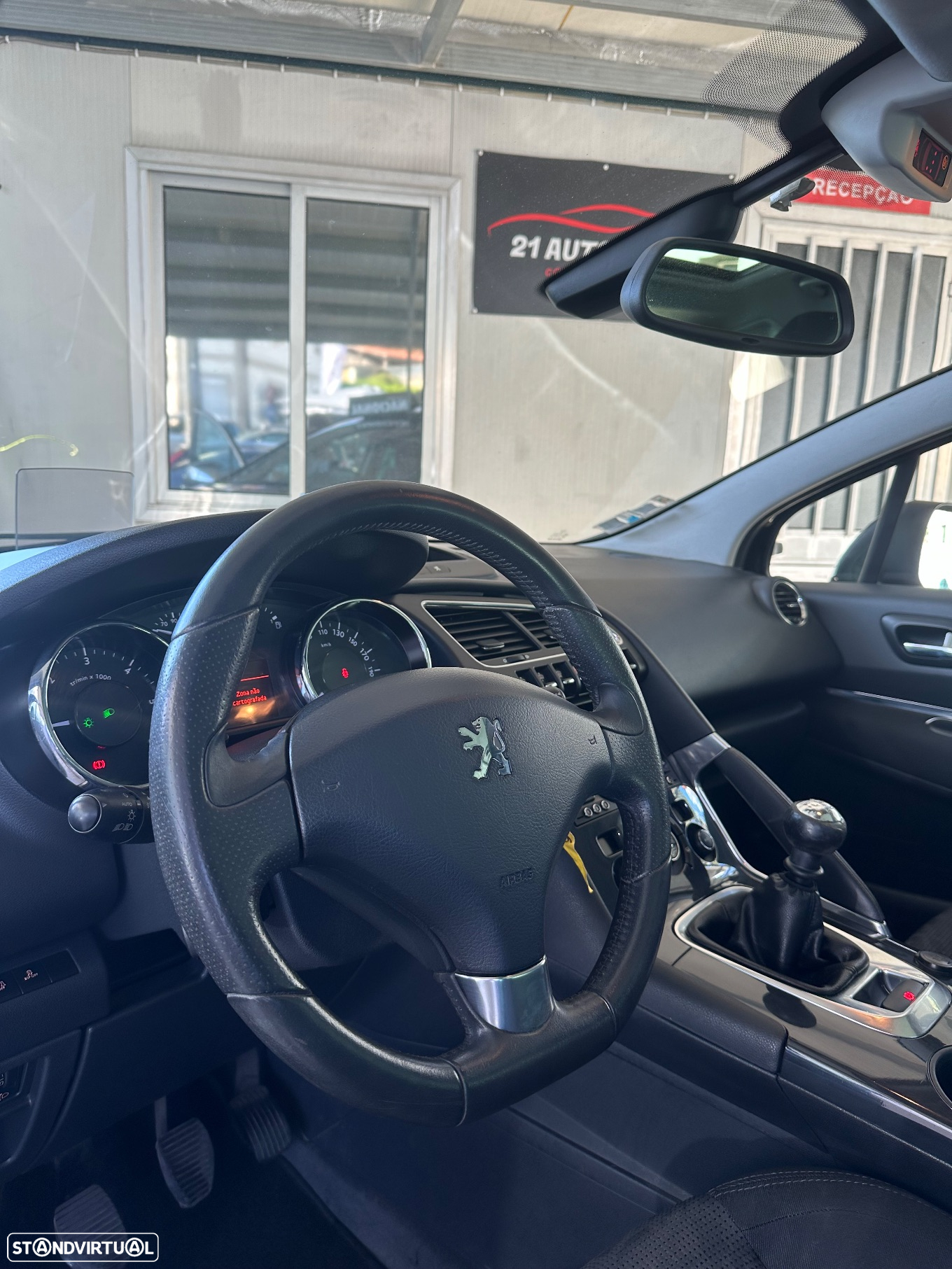 Peugeot 3008 1.6 HDi Sport - 25