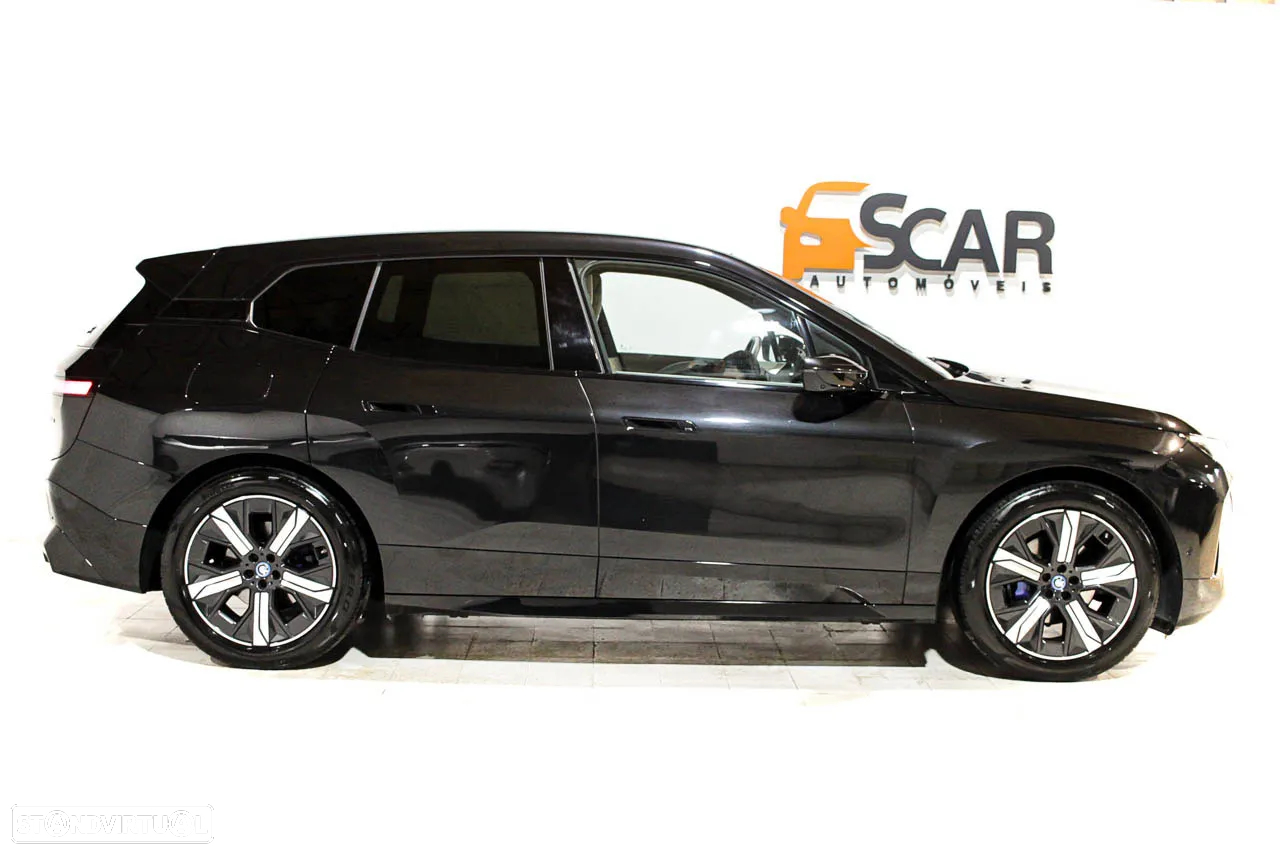 BMW iX xDrive 40 - 5