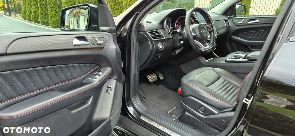 Mercedes-Benz GLE - 19