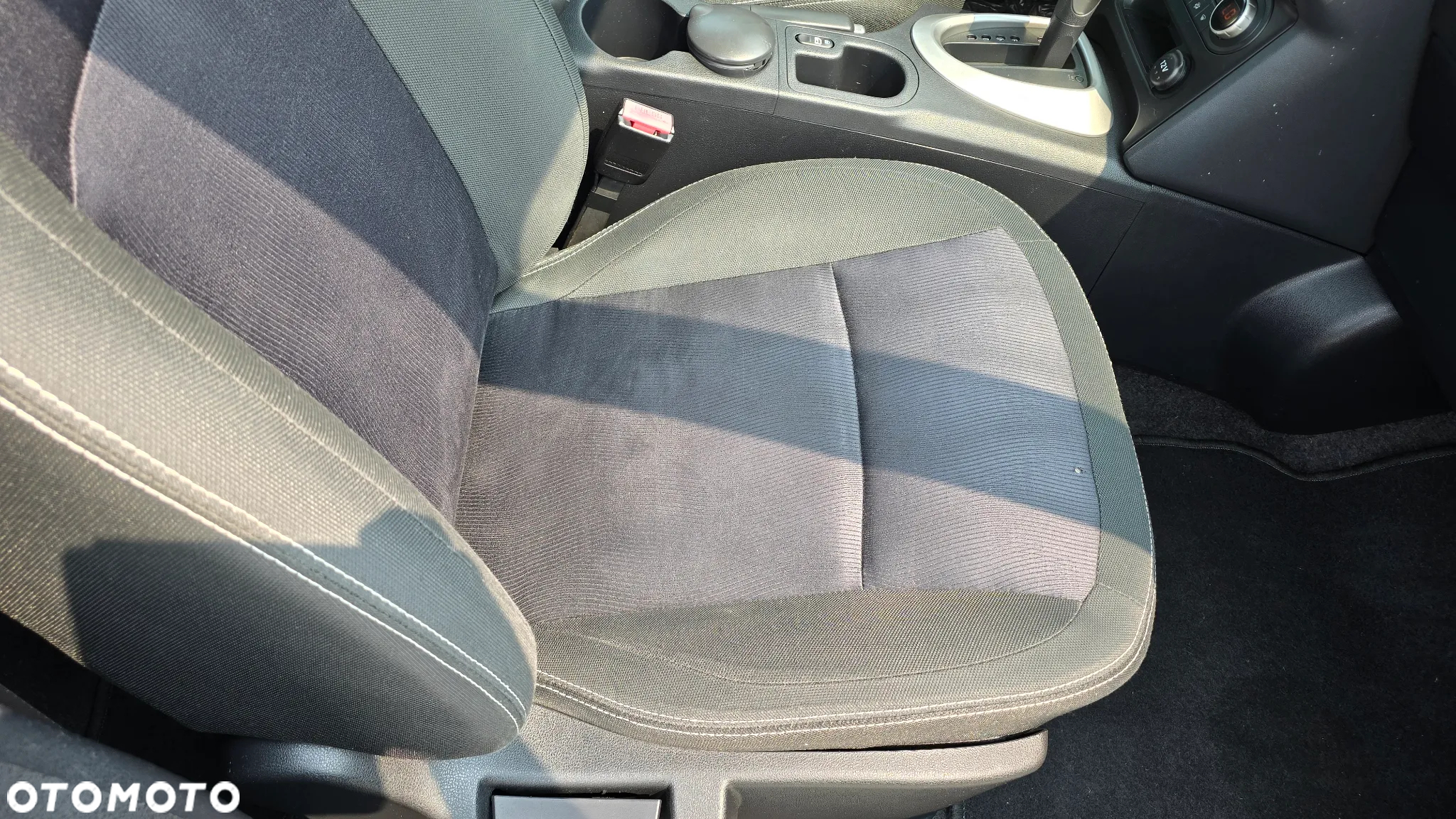 Nissan Qashqai 1.6 Visia CVT - 23