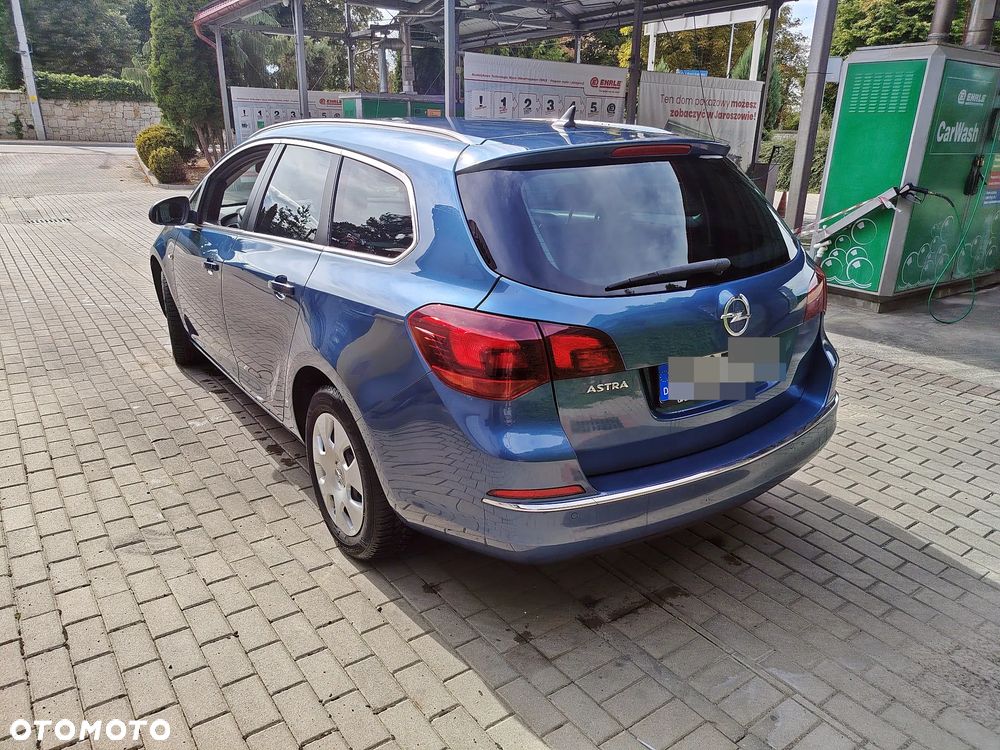 Opel Astra 1.7 CDTI Cosmo - 8