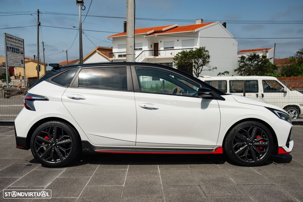 Hyundai i20 N 1.6 T-GDi Performance Pack - 8
