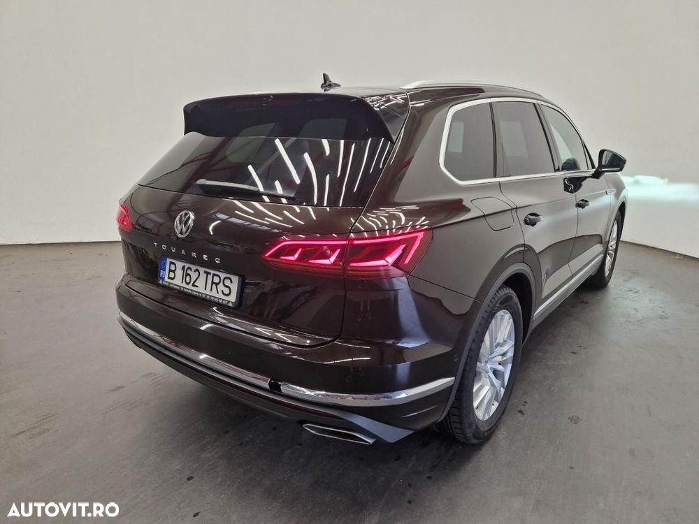 Volkswagen Touareg - 4