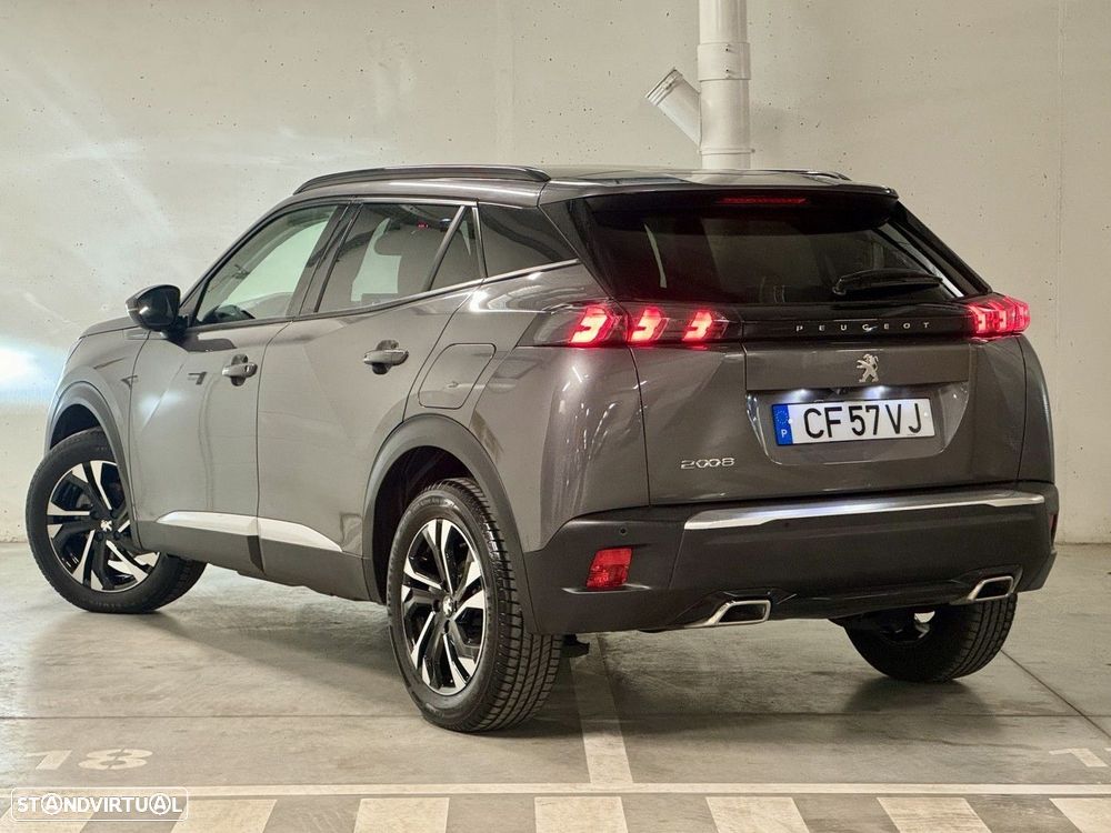 Peugeot 2008 1.2 PureTech Allure Pack EAT8 - 5