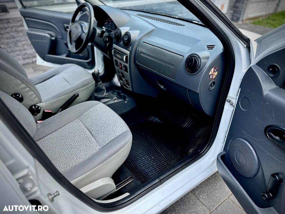 Dacia Logan Van - 14