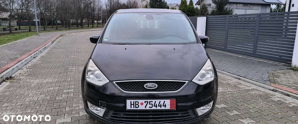 Ford Galaxy - 16