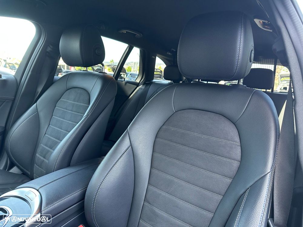 Mercedes-Benz C 300 - 31