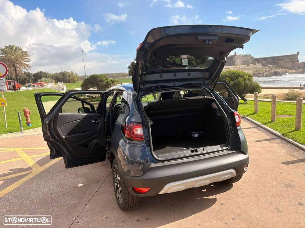Renault Captur 0.9 TCE Exclusive - 11