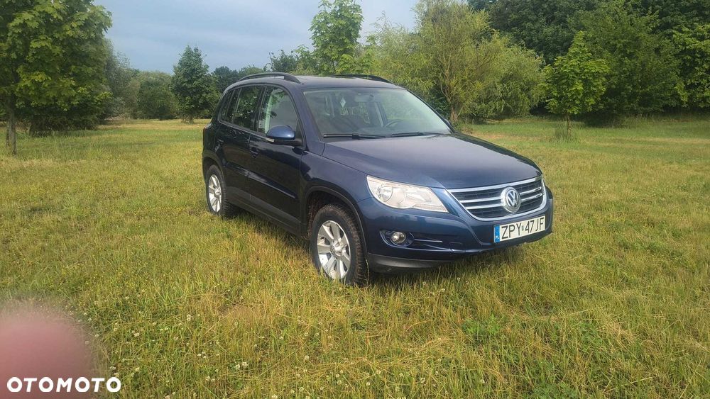 Volkswagen Tiguan - 2