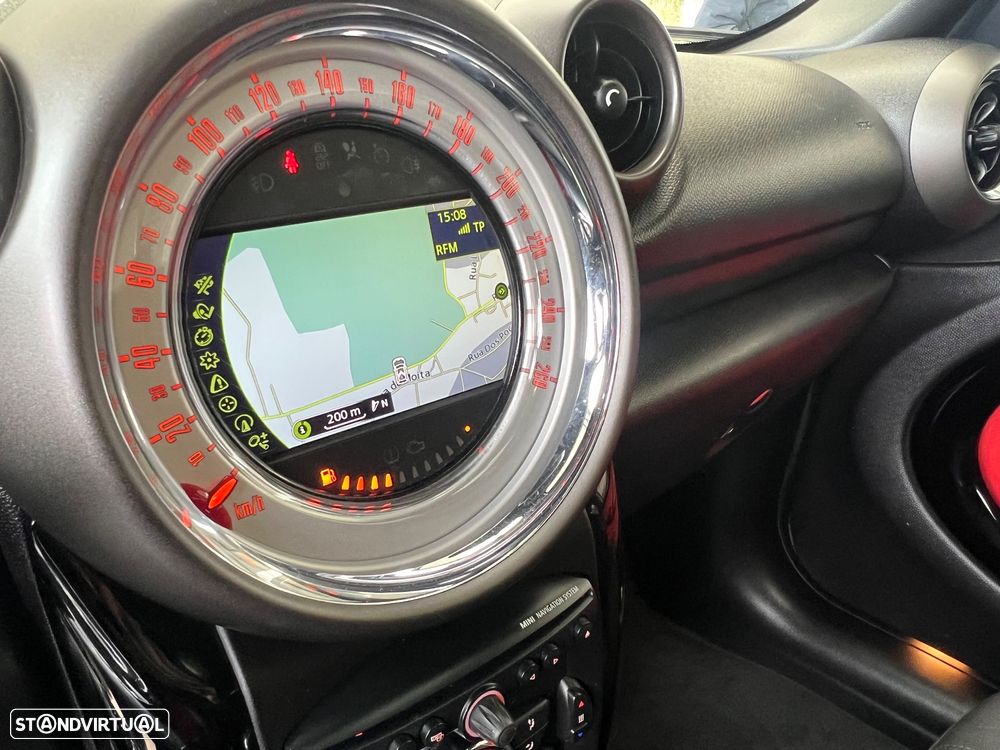 MINI Countryman Cooper D ALL4 - 12