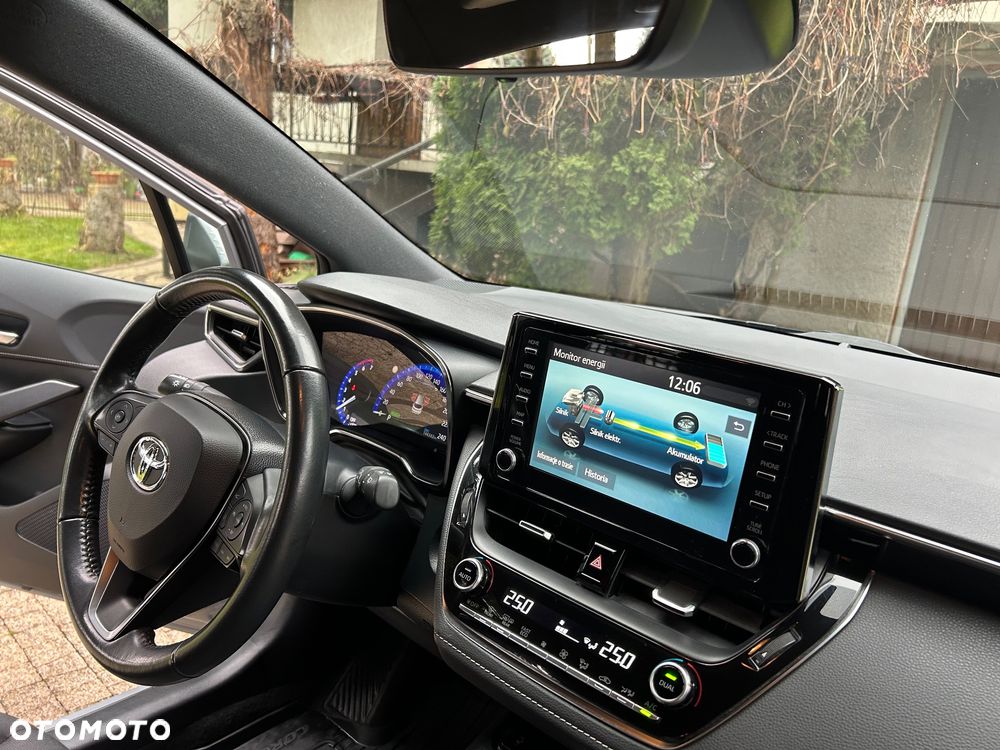 Toyota Corolla 1.8 Hybrid Comfort - 19