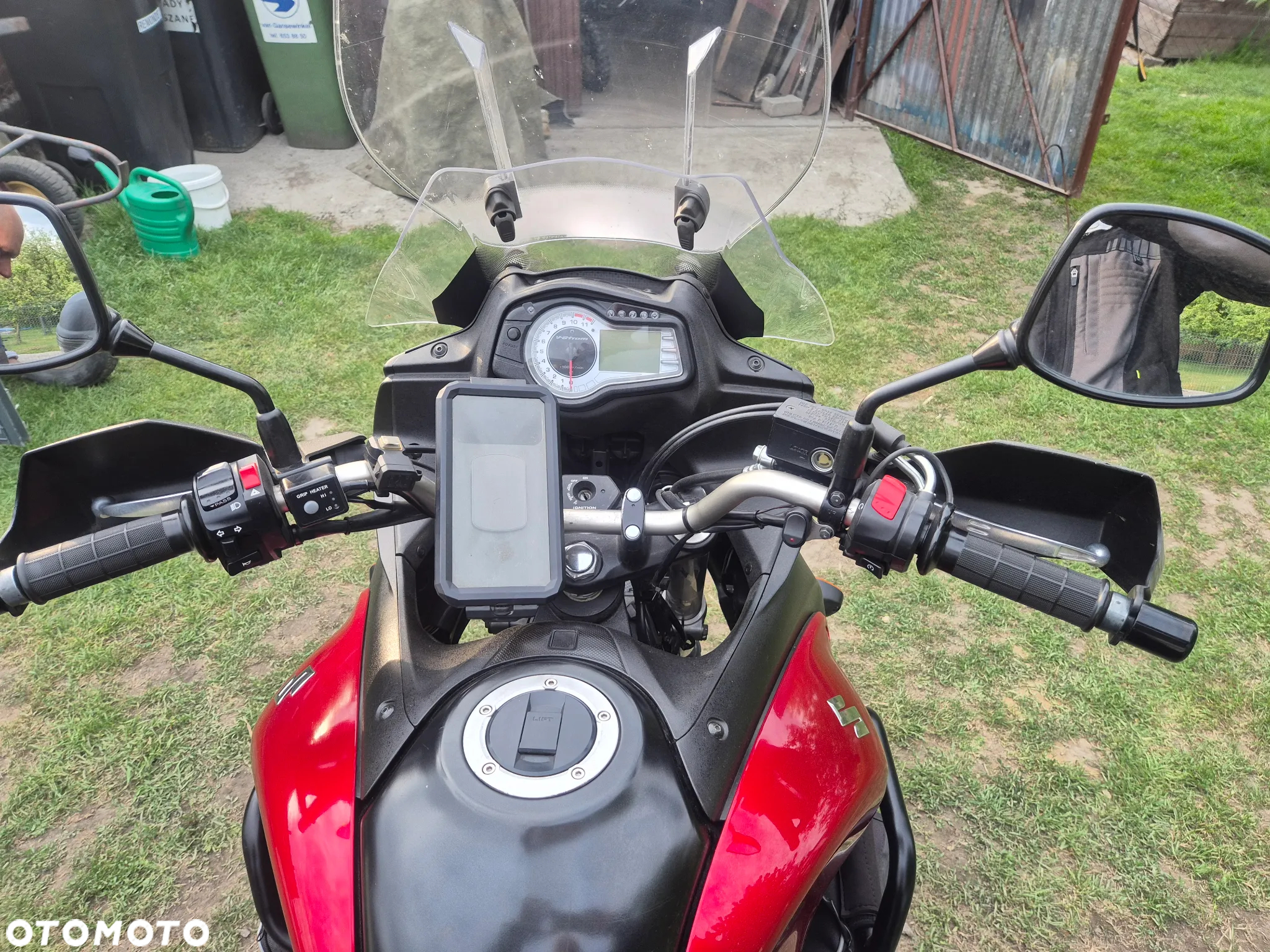 Suzuki V-STROM - 21
