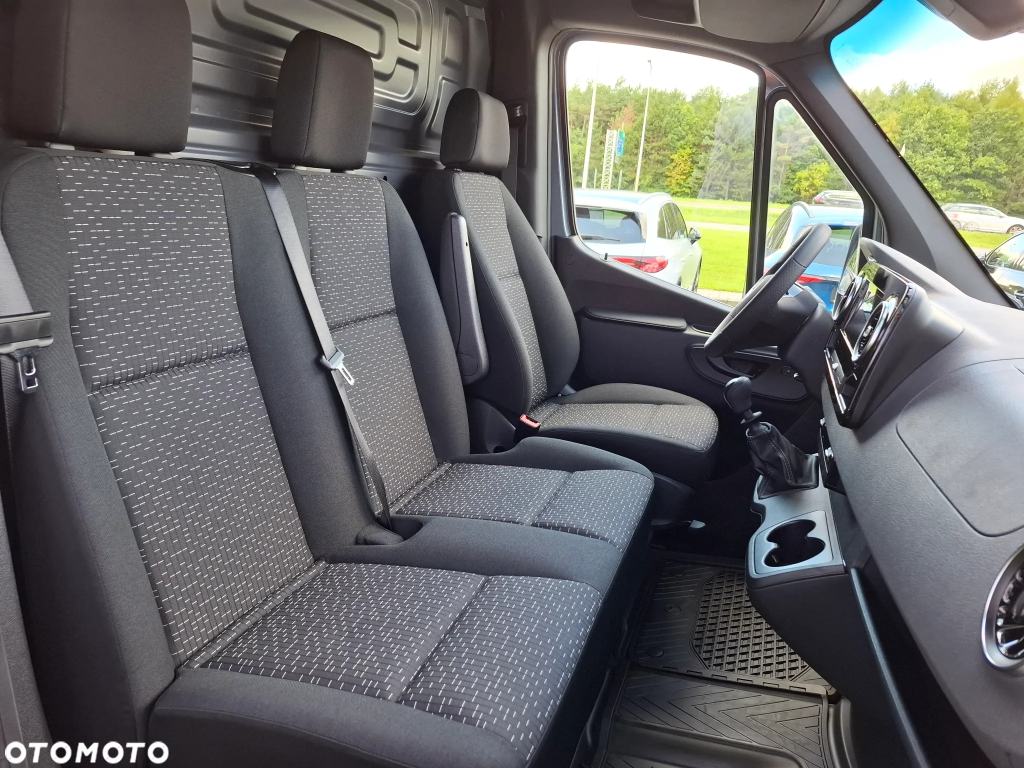Mercedes-Benz Sprinter 315 CDI Furgon 3665 mm L2H1 - 22