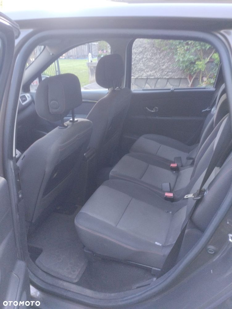 Renault Scenic 1.5dCi TomTom Edition - 11