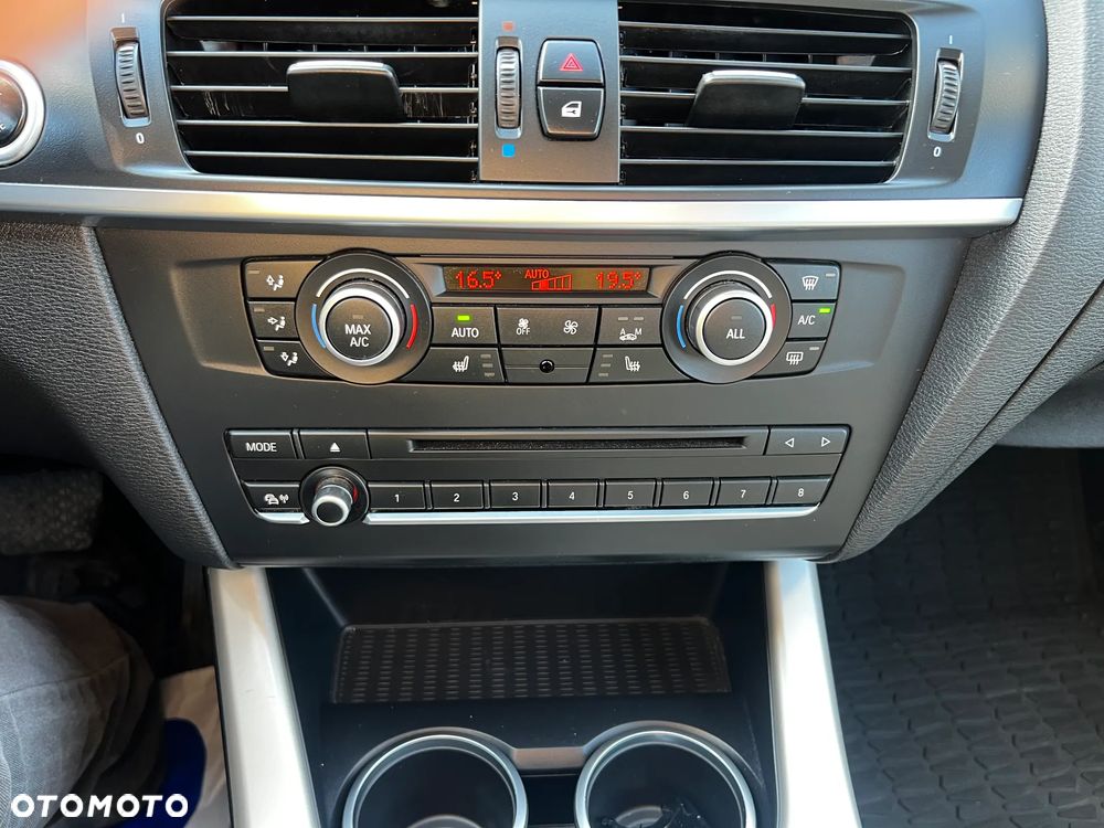 BMW X3 xDrive20d - 19