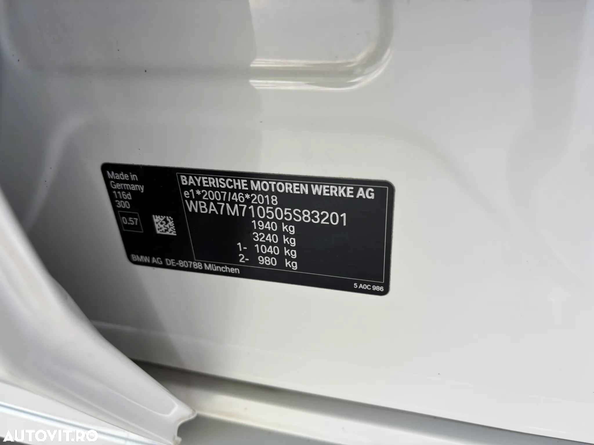 BMW Seria 1 - 33