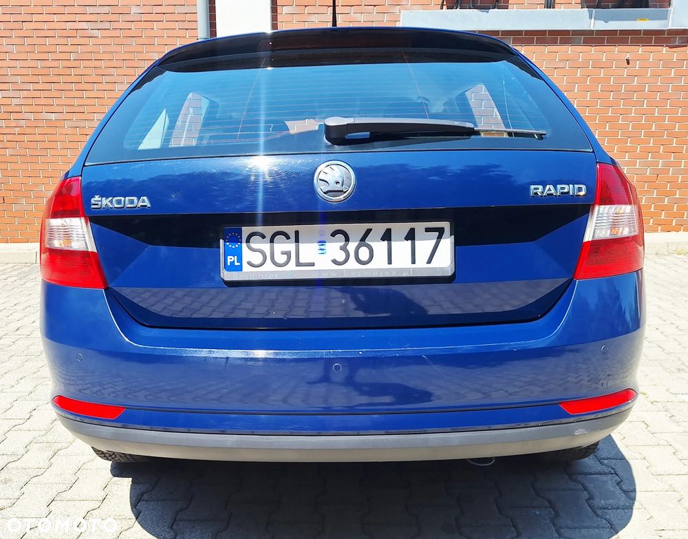 Skoda RAPID 1.6 TDI DPF Ambition - 10