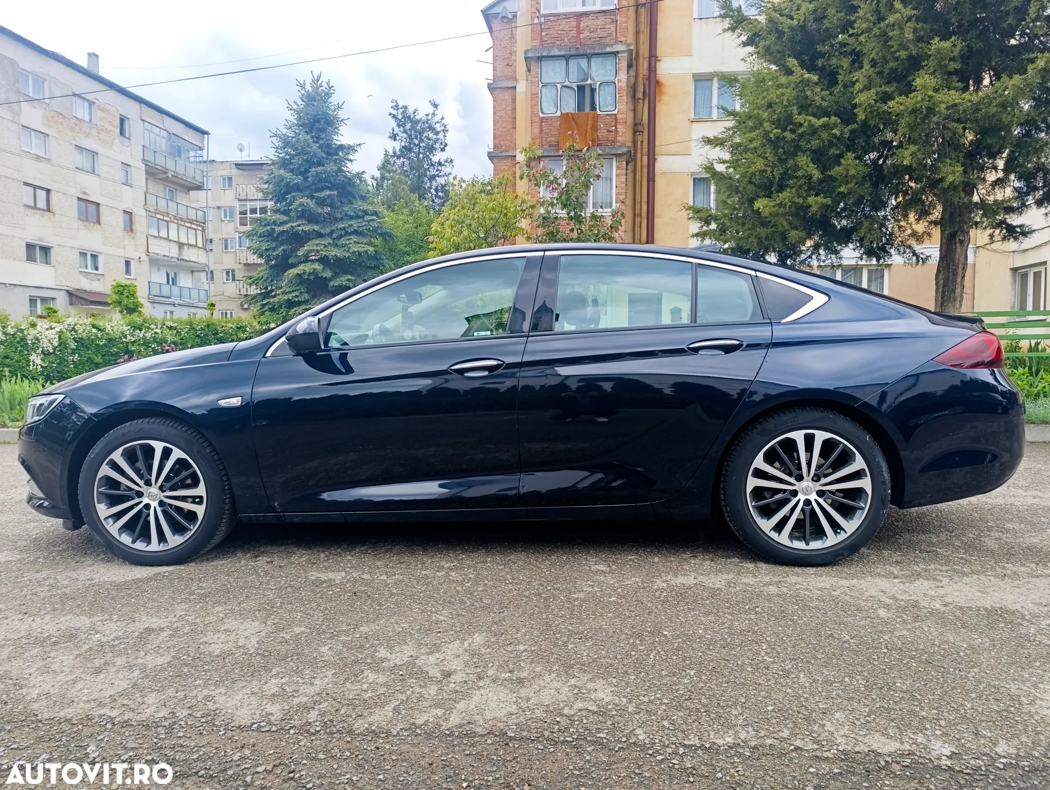 Opel Insignia Grand Sport 1.5 Turbo Start/Stop Aut. Innovation - 4