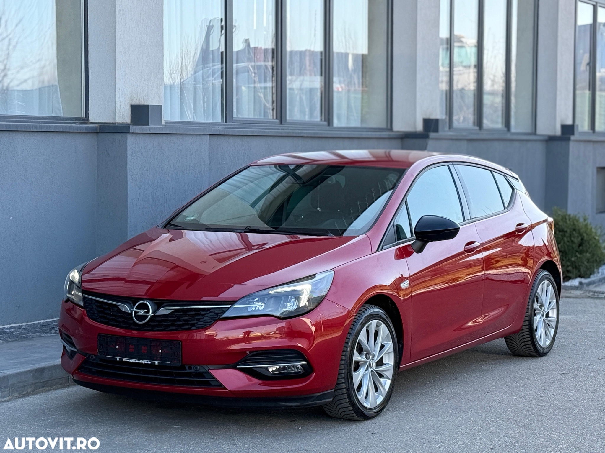 Opel Astra 1.2L Turbo Start/Stop Edition - 13
