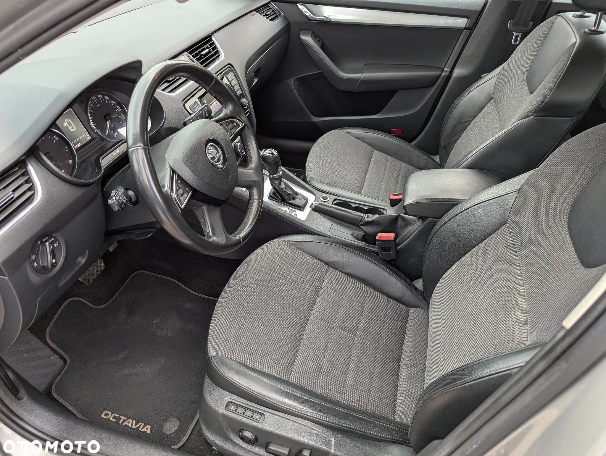 Skoda Octavia 1.8 TSI Elegance DSG - 13