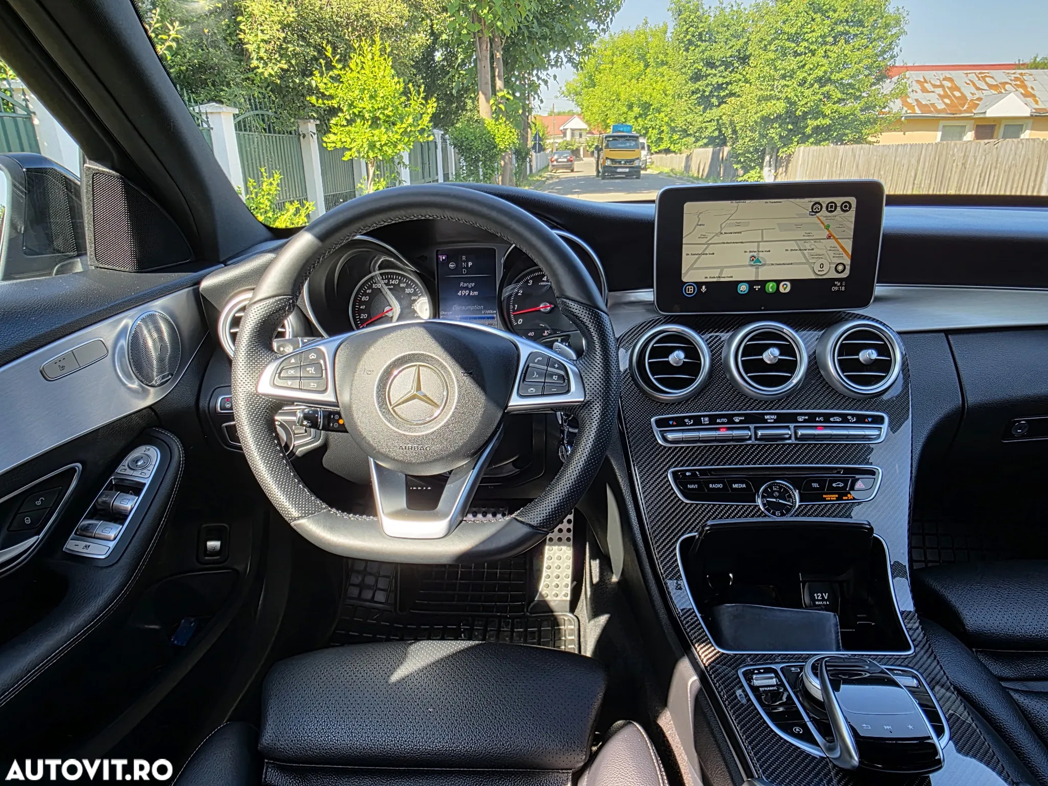 Mercedes-Benz C 400 4Matic 9G-TRONIC AMG Line - 22