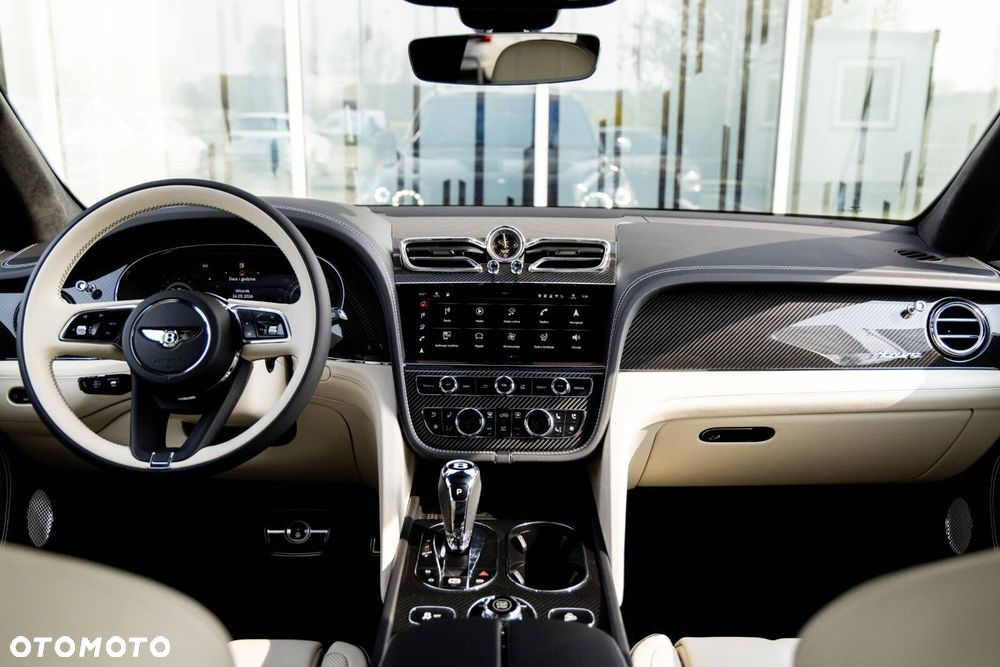 Bentley Bentayga - 4