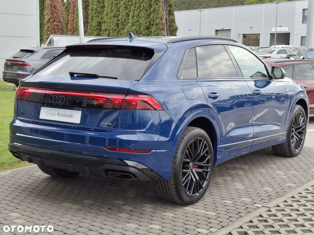 Audi Q8 - 7
