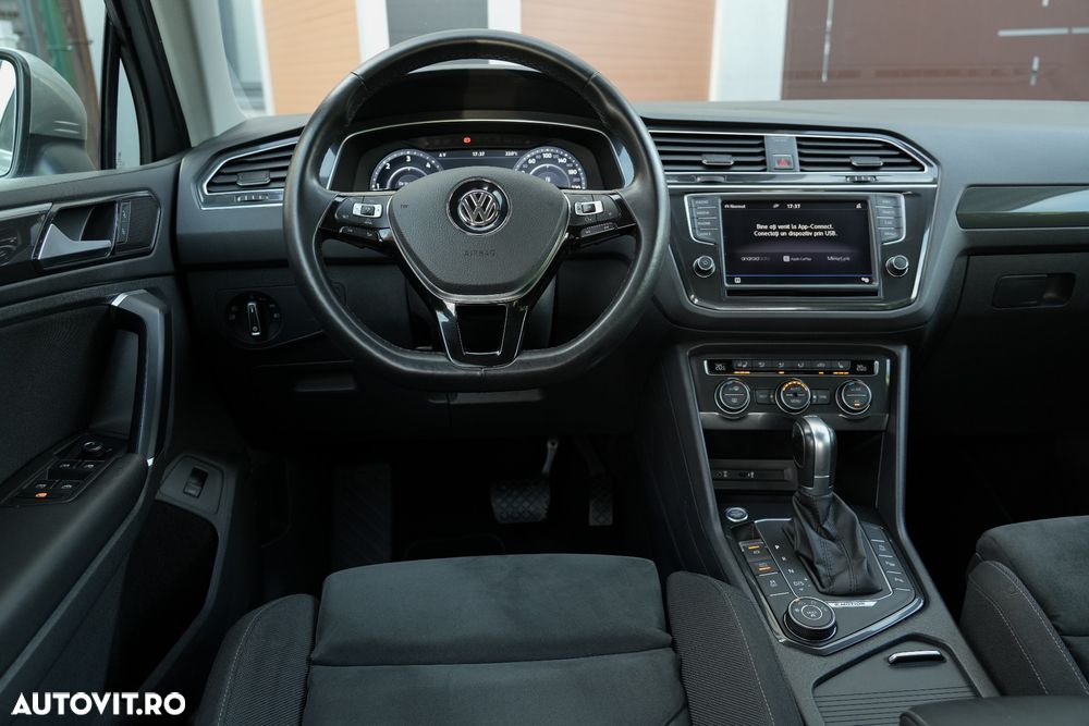 Volkswagen Tiguan 2.0 TDI SCR 4MOTION (BlueMotion Techn.) DSG Highline - 12