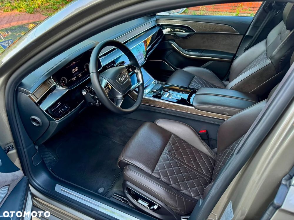 Audi A8 - 17
