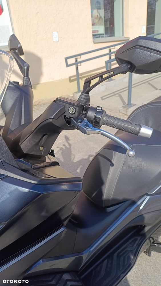 Kymco Downtown - 9