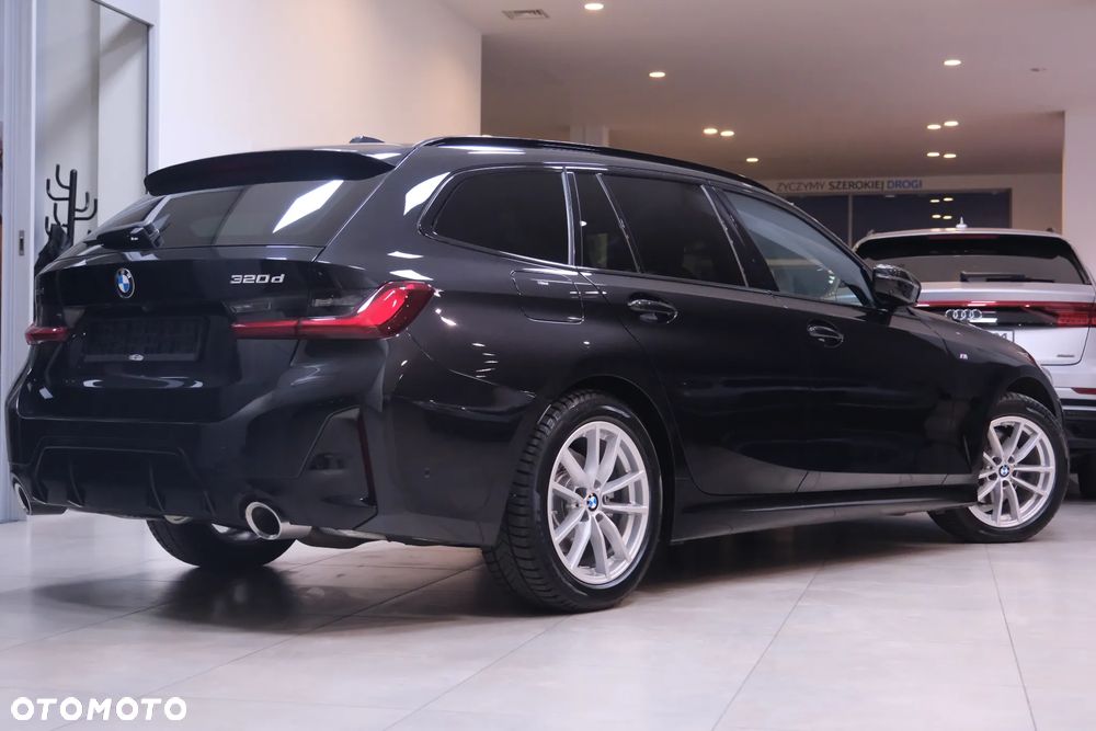 BMW Seria 3 320d xDrive M Sport - 8