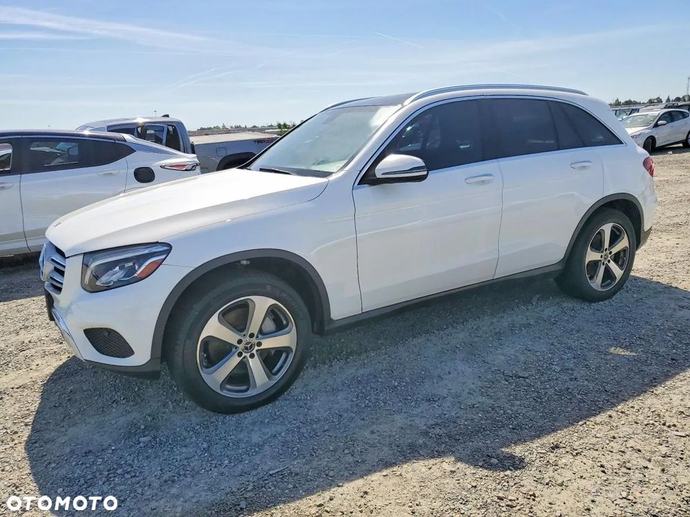 Mercedes-Benz GLC 300 4Matic 9G-TRONIC - 2