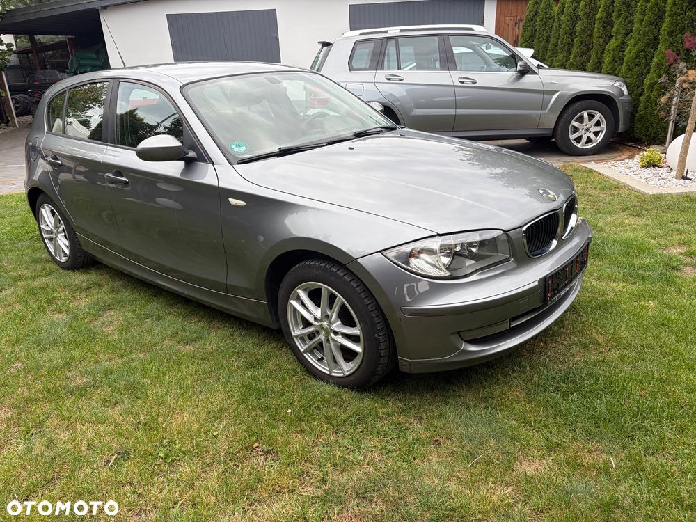 BMW Seria 1 - 12