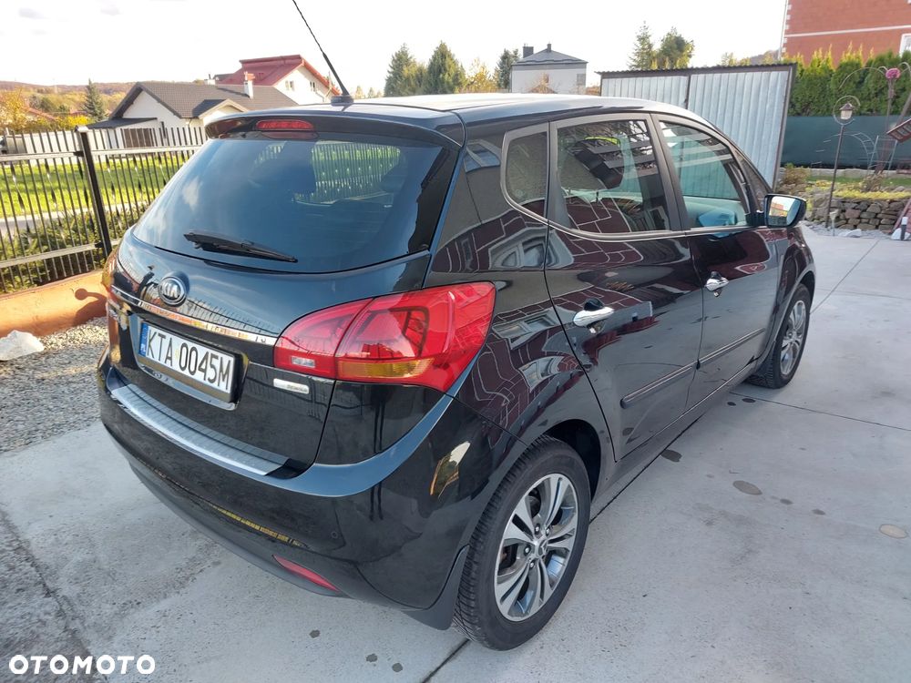 Kia Venga 1.4 CVVT Dream Team Edition - 4