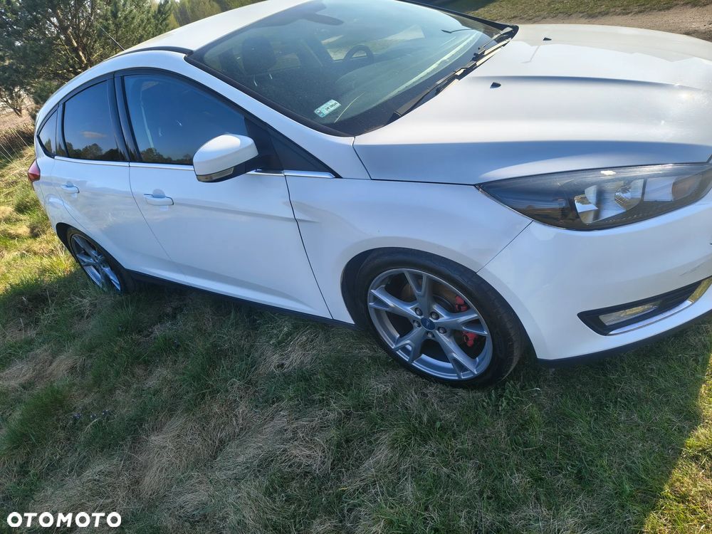 Ford Focus 2.0 TDCi Titanium ASS - 4