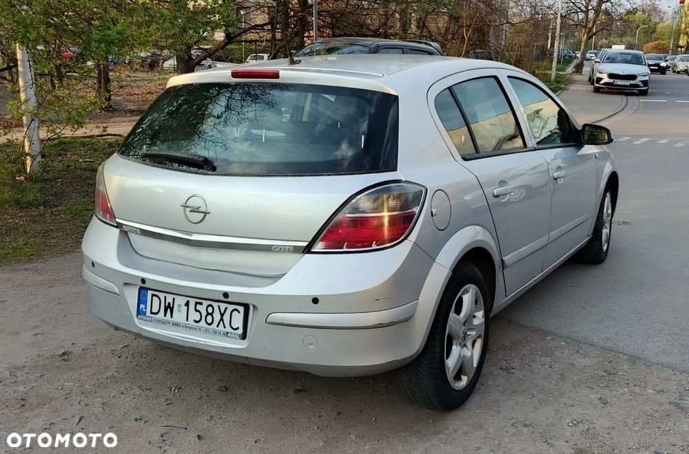 Opel Astra 1.3 CDTI - 2