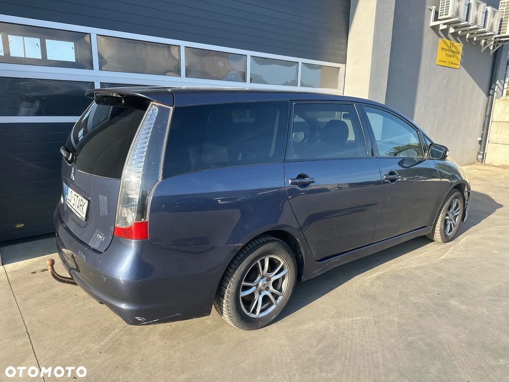 Mitsubishi Grandis 2.0 DID Instyle - 5
