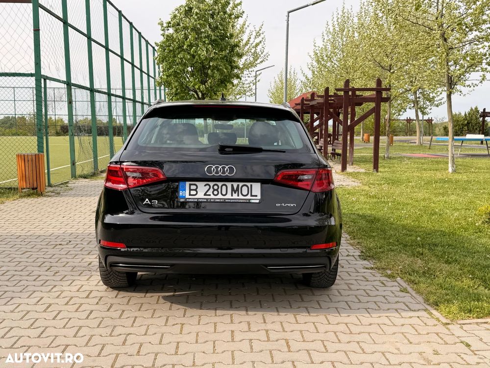 Audi A3 Sportback - 8