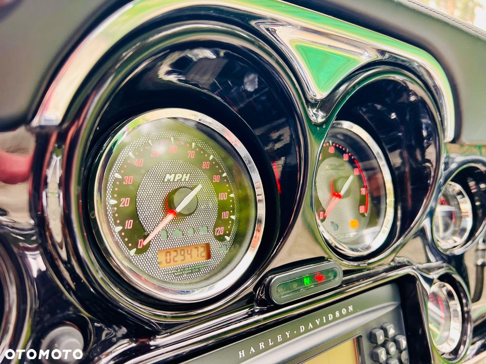 Harley-Davidson FLHTCU Ultra - 34