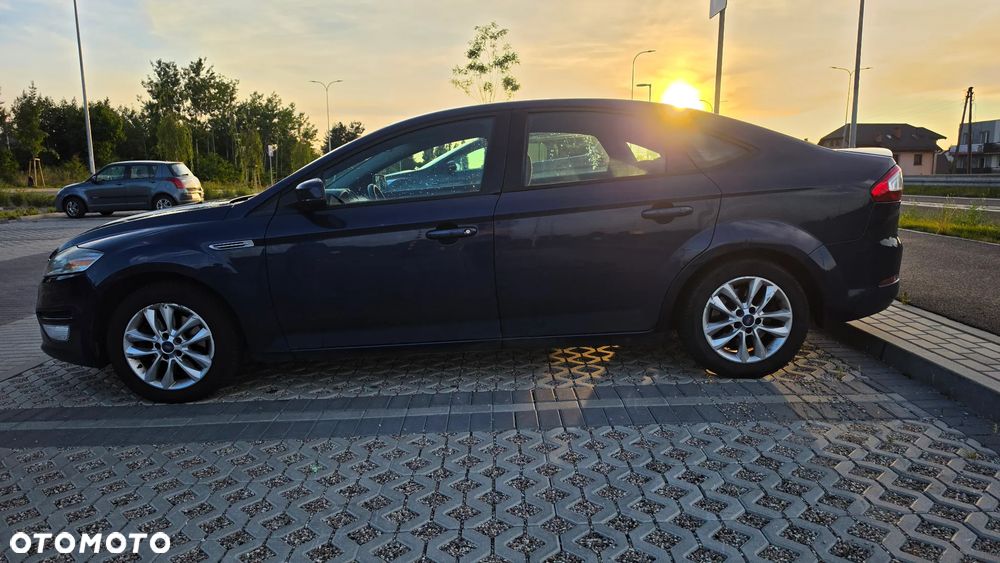 Ford Mondeo - 4