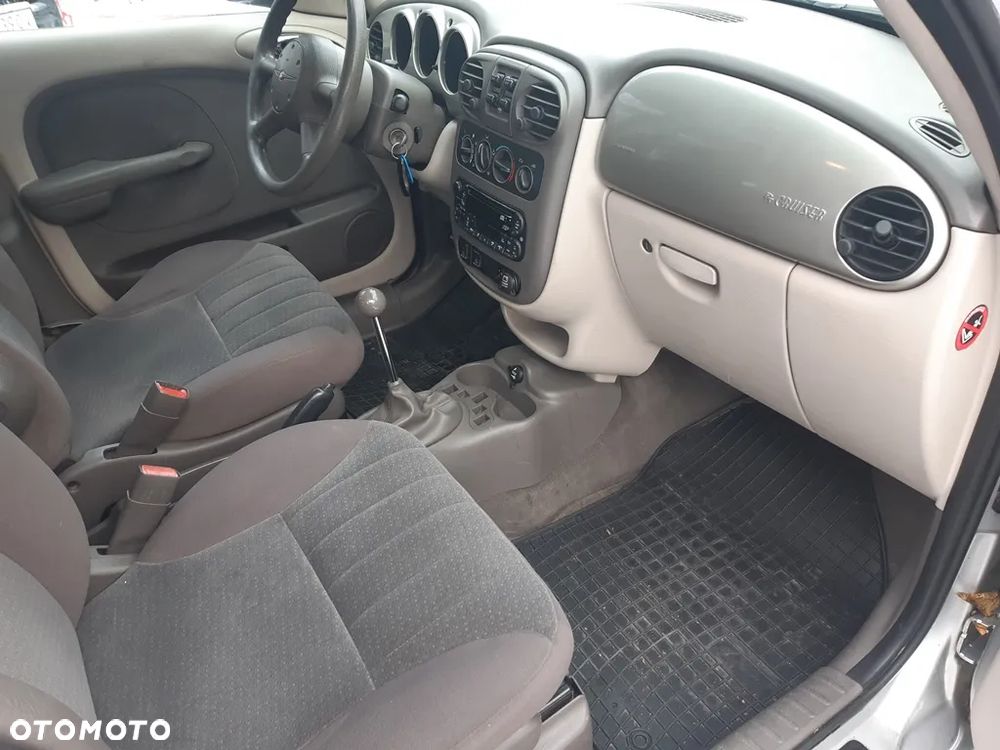 Chrysler PT Cruiser - 23