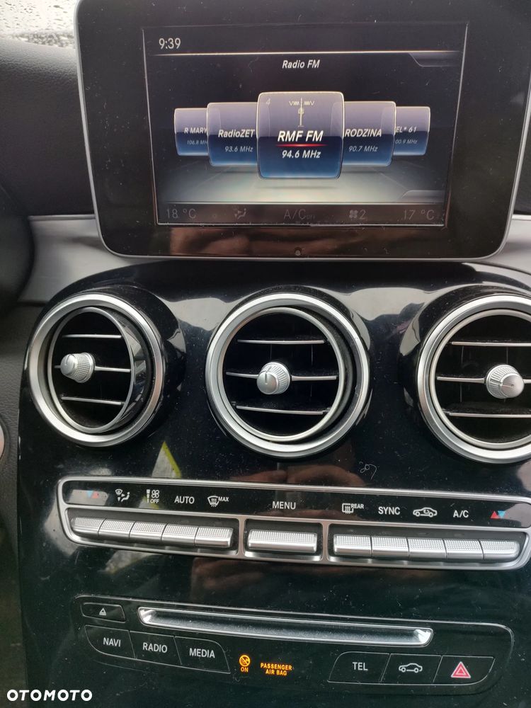 Mercedes-Benz Klasa C 200 4-Matic 9G-Tronic - 12