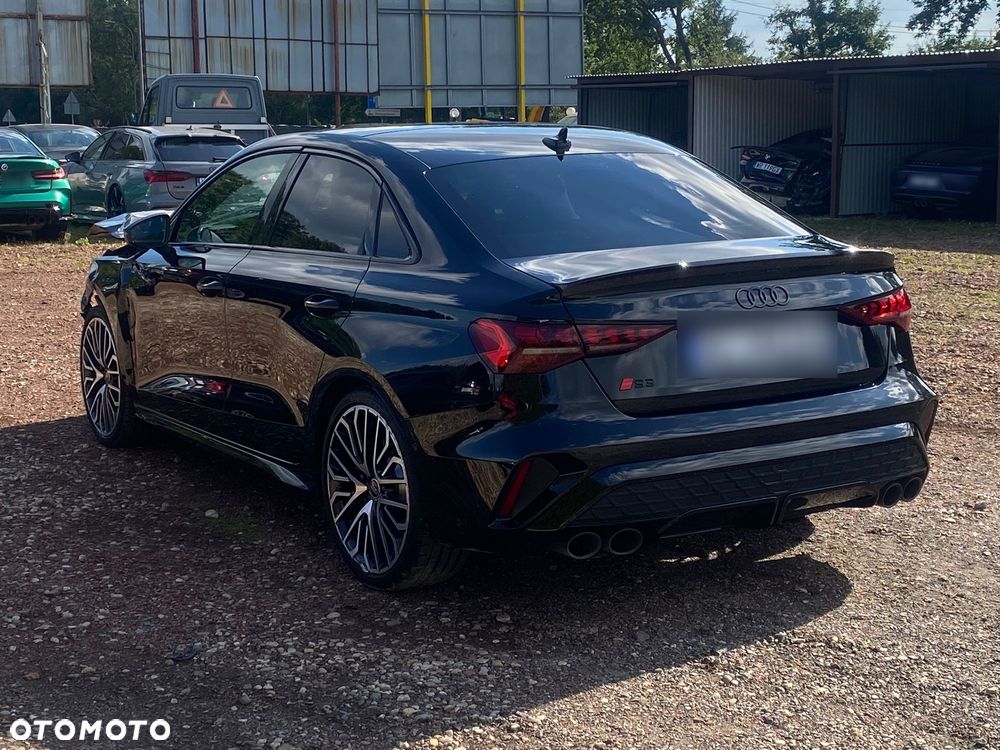 Audi S3 Limousine - 1