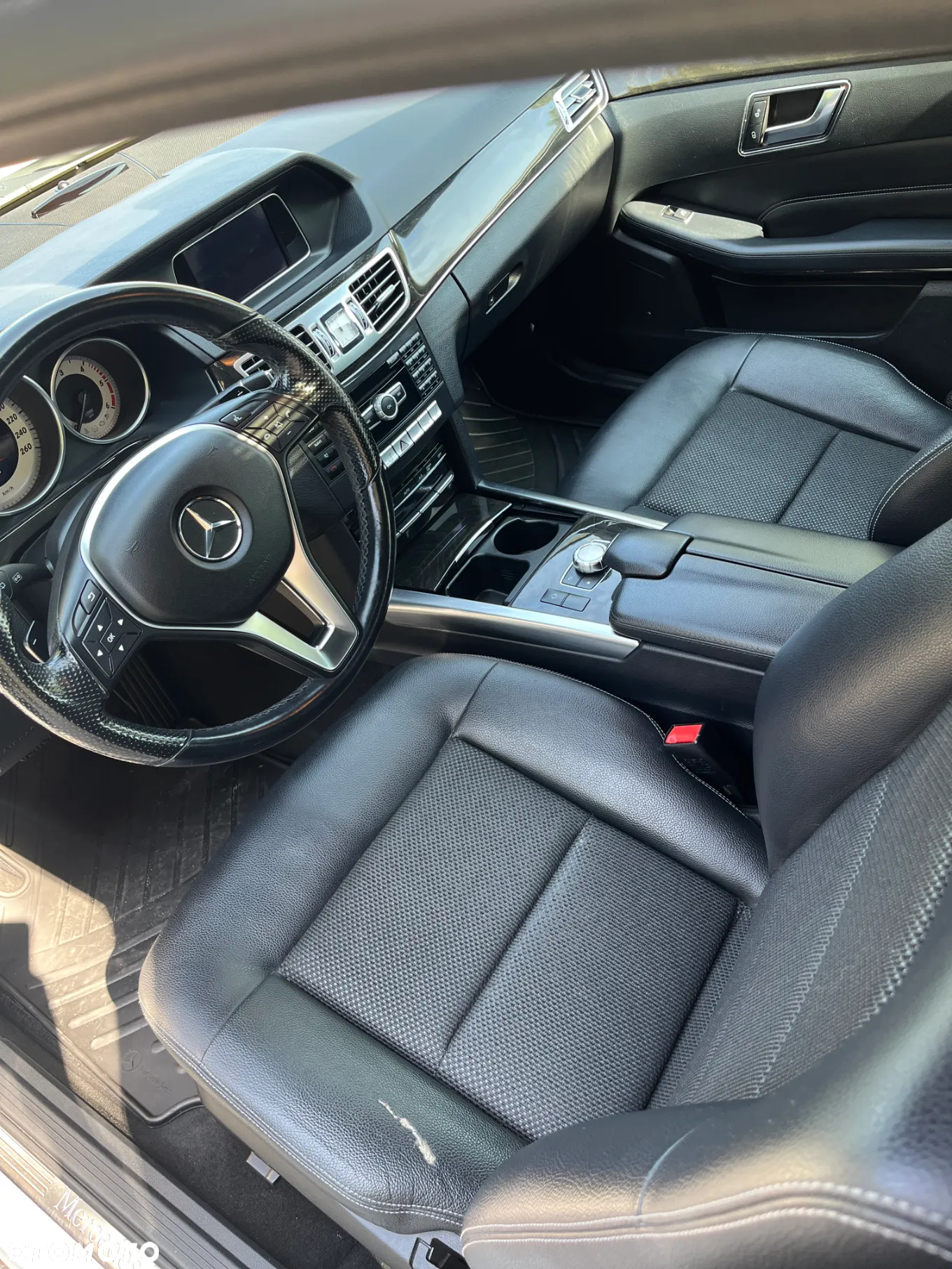 Mercedes-Benz Klasa E 200 CDI DPF BlueEFFICIENCY Automatik Elegance - 6