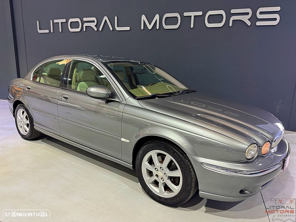 Jaguar X-Type 2.0 Executive - 1