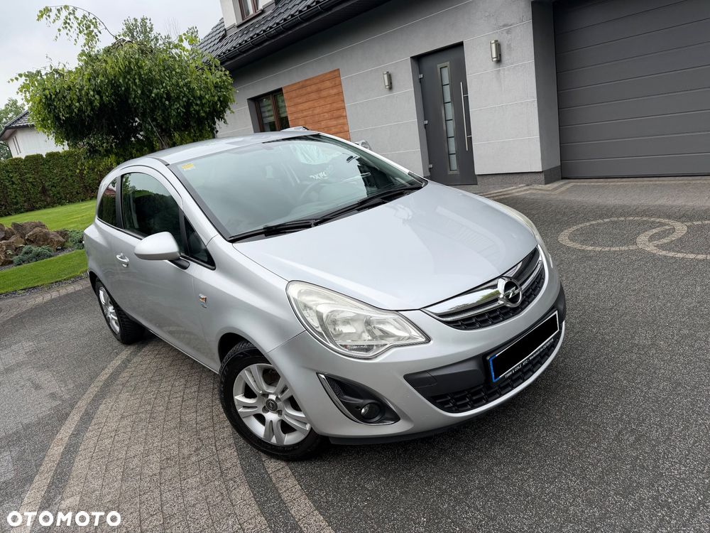Opel Corsa 1.2 16V Color Edition - 4